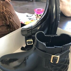 Hunter Black Ankle Rain Boots with Buckle Strap • Waterproof • Size 9